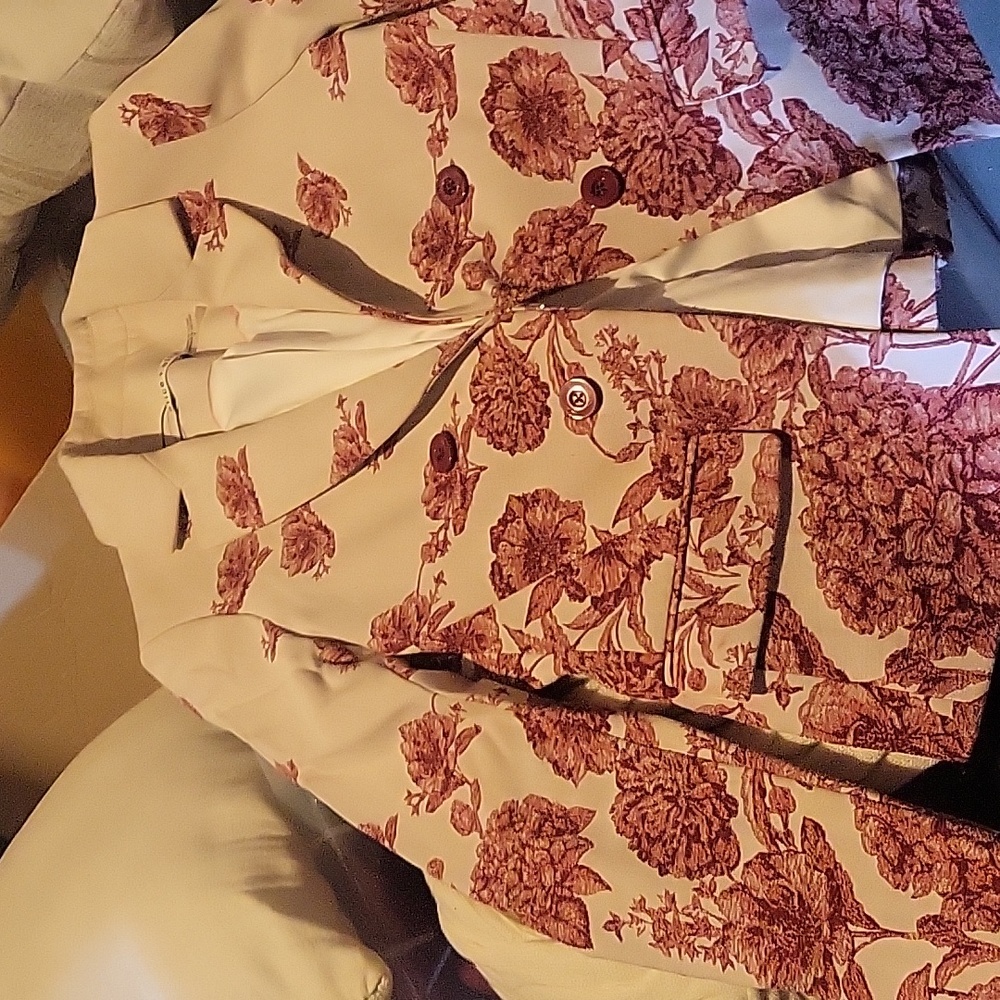 Alice and olivia floral blazer